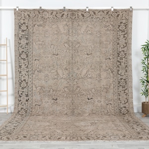 Large Persian Rug 8x11, Vintage Turkish Oushak Rug 8x11, Handmade rug, Area rug 8x11, Neutral Vintage rug, Oversize rug, 14160