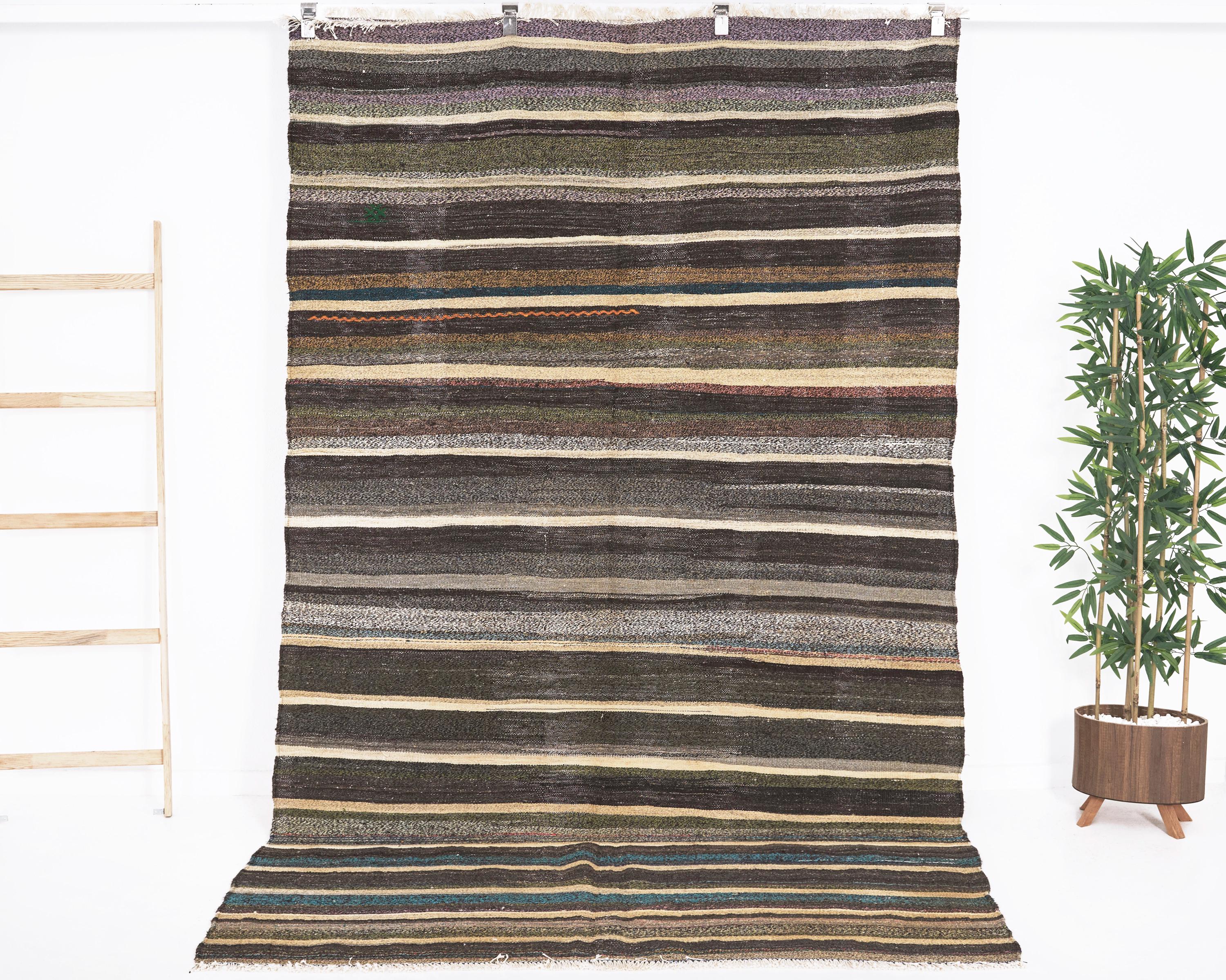 Goat hair Vintage Turkish Kilim rug 6x9, Unique Hard coal Handmade Area rug, Boho Vintage Rag Rug, Turkey rug, Kilim rug rag, 7762