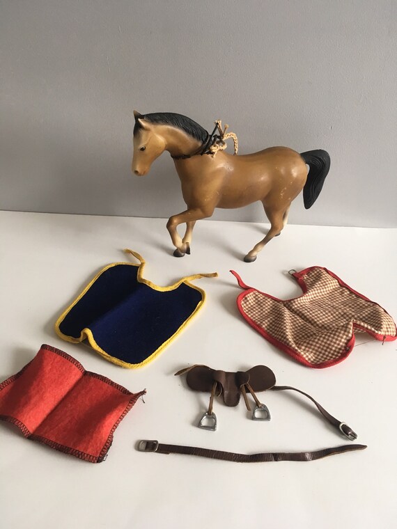 sindy doll horse