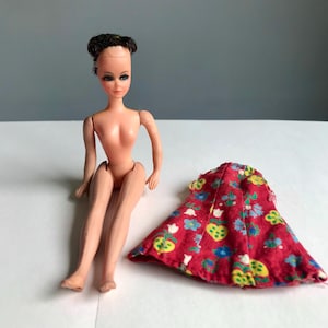 Vintage Topper doll Pippa Dawn size.