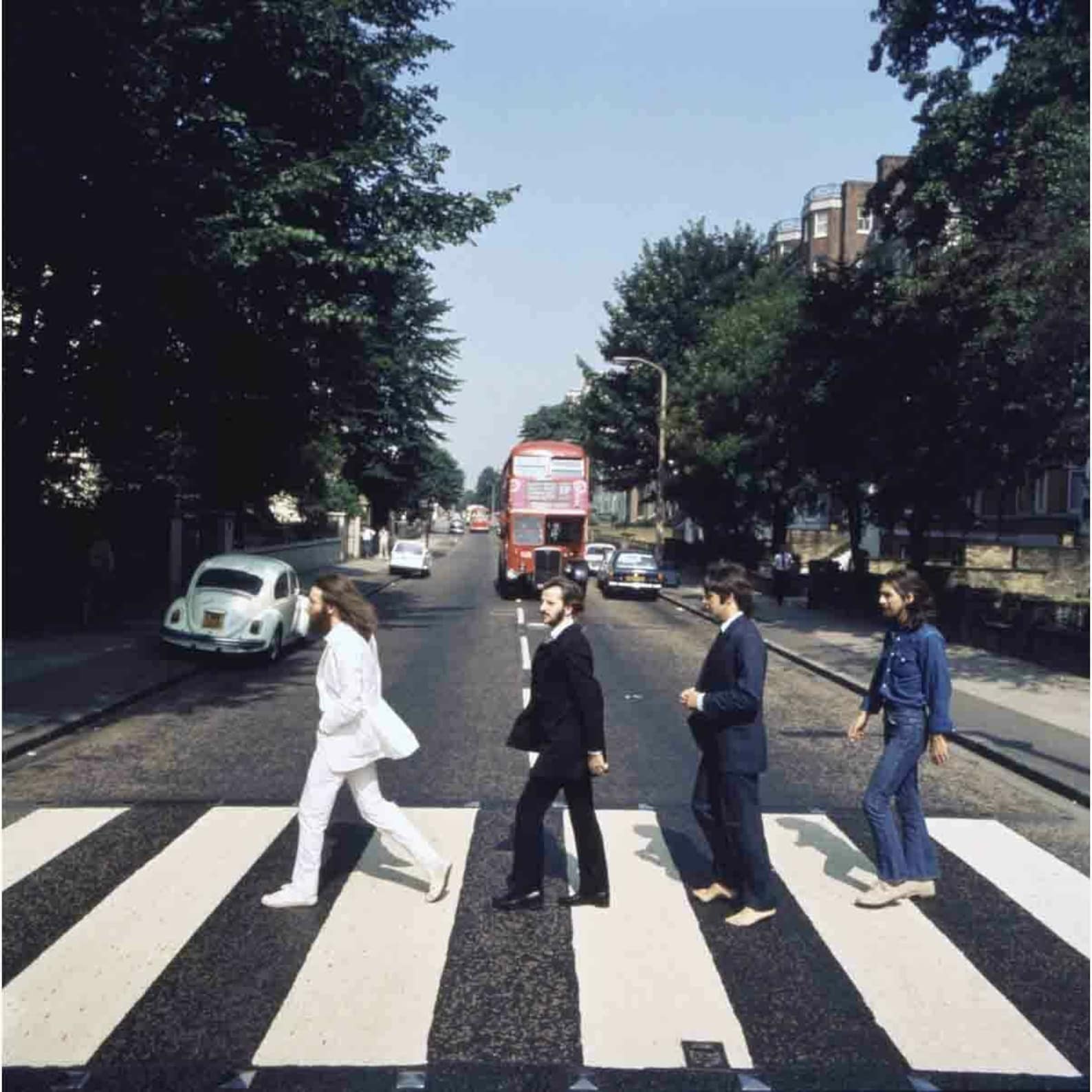 Beatles старенький автомобиль
