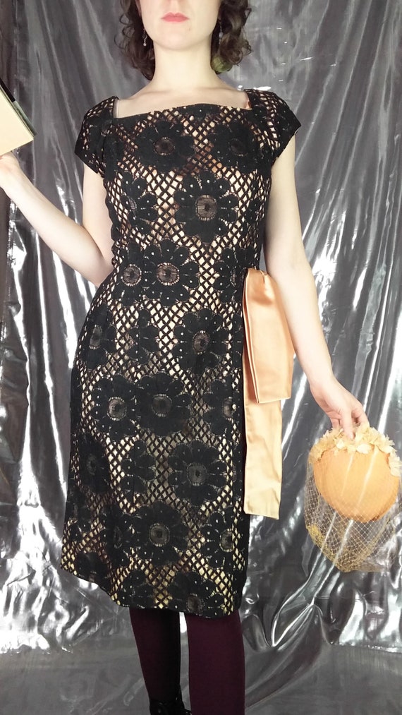 True vintage crochet knitted 1950s 1960s cocktail
