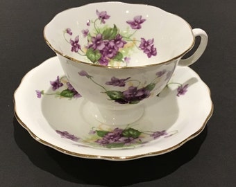 Radfords, 8516, Bone China Cup and Saucer, Decorated with Violets