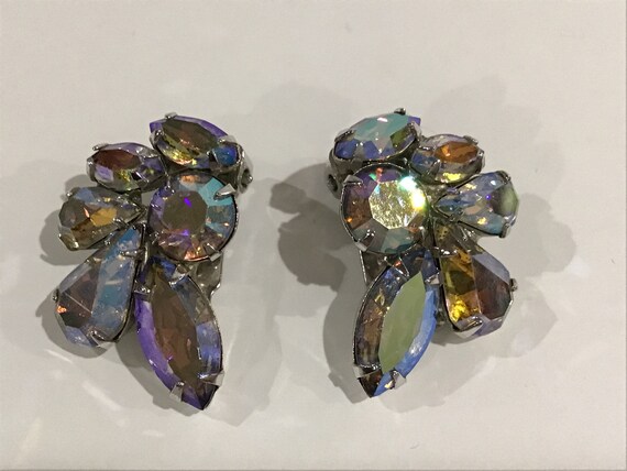 Weiss Signed 1950’s Rhinestone Earrings and Brooc… - image 2