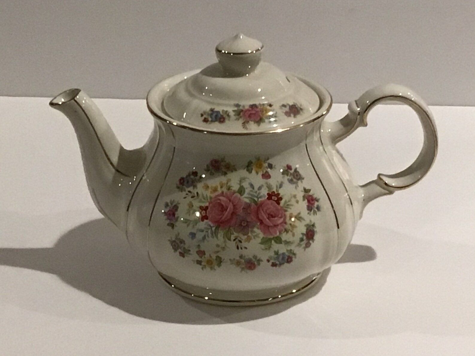 Sadler 3774 Teapot Floral With Gold Accents Made in England Etsy