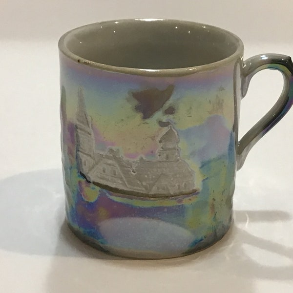 Altenbourg, Saxe, Lusterware Cup, Unger & Schilde 1906-1935