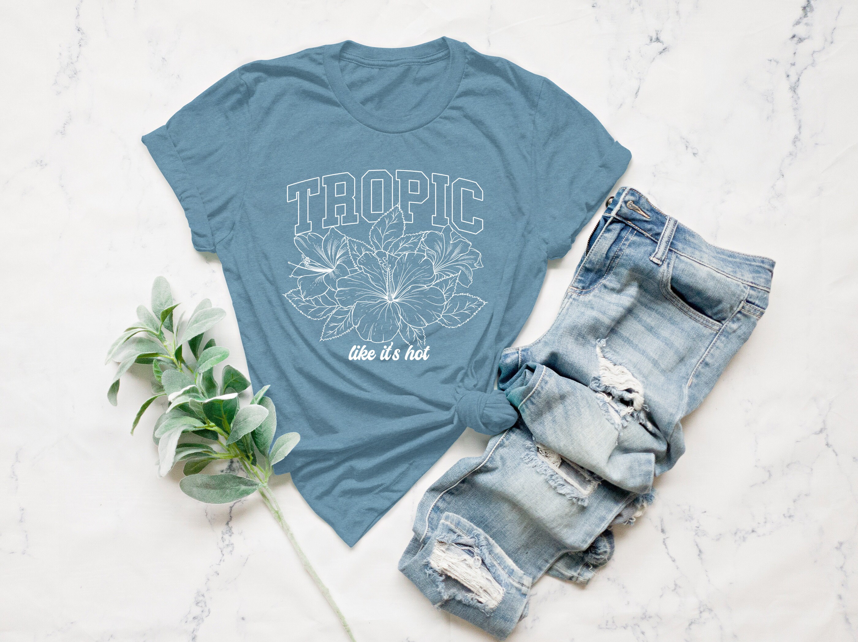 Tropic Like It's Hot Flower Shirt, Summer Vacation Tee - Etsy