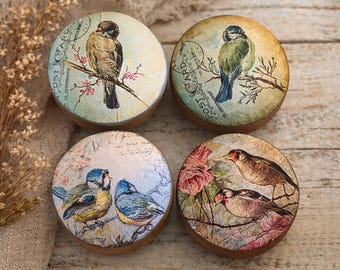Vintage Bird Cabinet Knobs – Rustic Floral Drawer Pulls – Cottagecore Wooden Knobs – Farmhouse Furniture Hardware – Set of 4