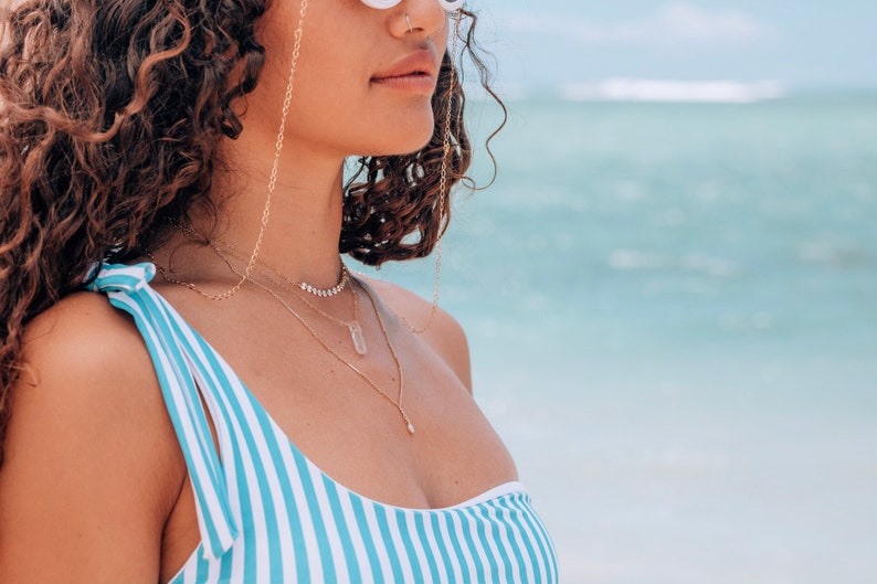 Dainty disc chain choker on 14K gold filled perfect for layering Gold adjustable choker sequin chain style stackable necklace Gift for her