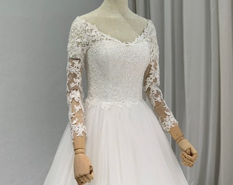 Hazel- Vestido de novia semi personalizado de encaje floral y tul con hombros descubiertos- Vestido de novia personalizado