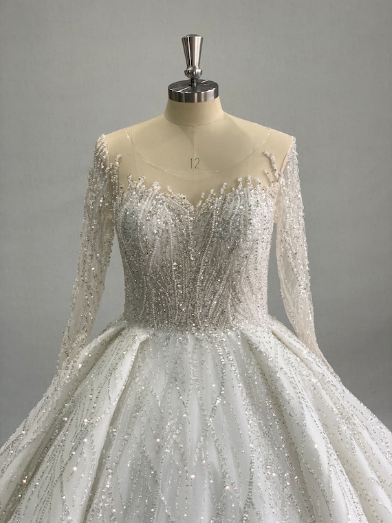 knee length dresses for ladies Elegant Crepe Mermaid Wedding Dress with Floral Chapel Train – ML125 –  Viniodress