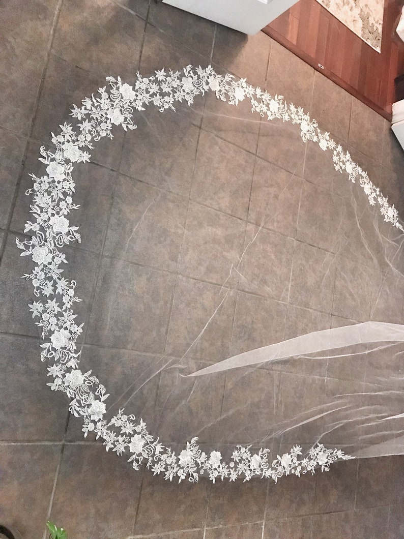 Cathedral Length Rose / Floral lace edge veil, unique bridal veil, custom veils, rose lace veil, roses, long veil image 4