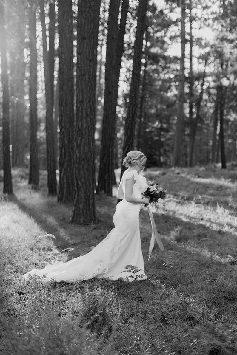 Avery-Unique Low Cut Organza sleeveless wedding dress, Unique Wedding Dress, Simple Wedding Dress, fitted wedding dress, Custom Made dress image 3