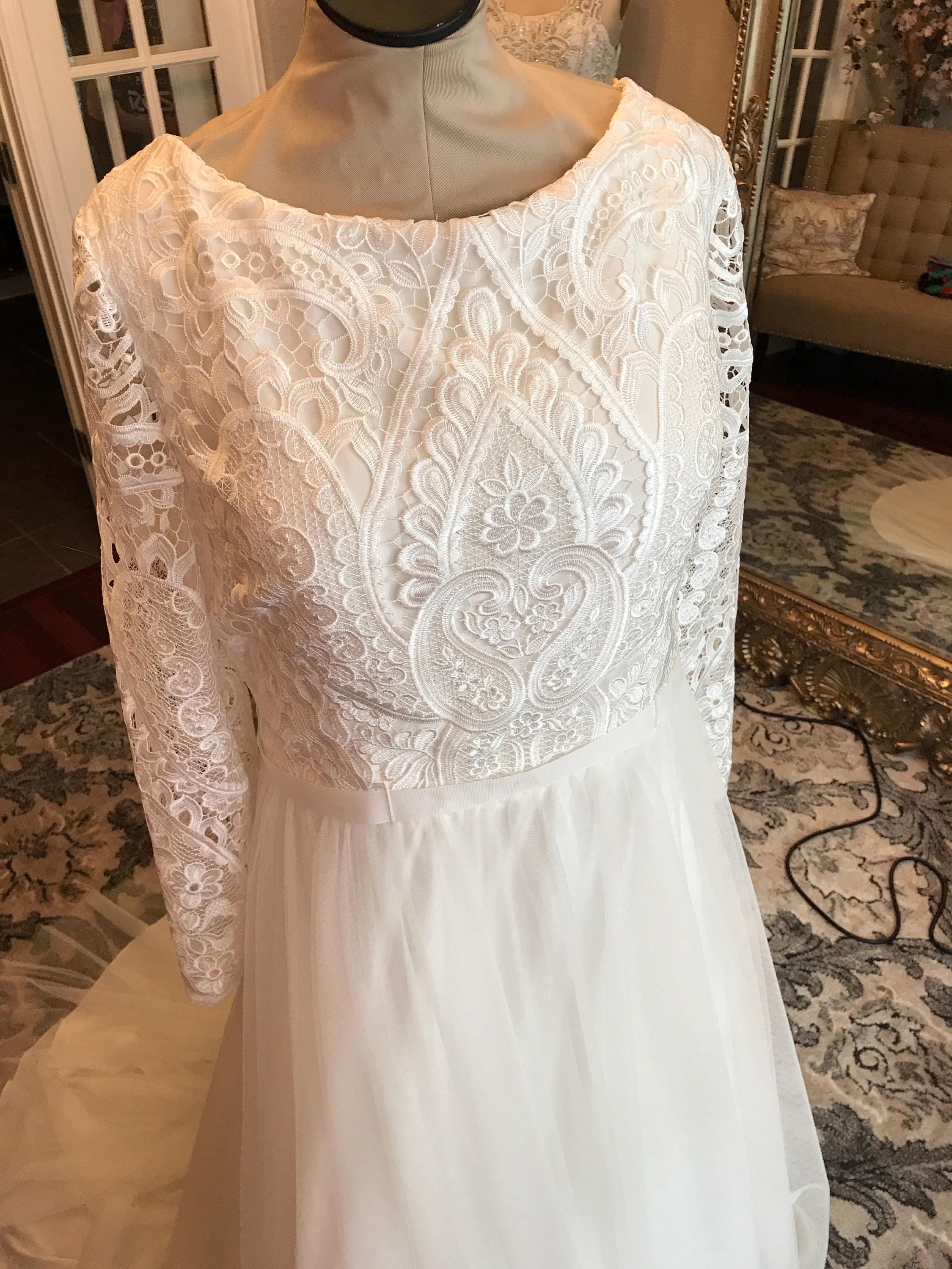 Aria Unique Modest Wedding Dress Boho Lace Wedding Dress Etsy
