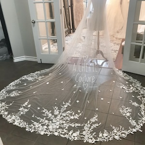 Floral Long Lace Veil;  Cathedral lace veil, flower veil, unique lace veil, floral cathedral veil, leaf veil