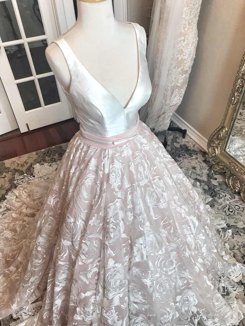 Rose Lace Bow Detail Party Dress