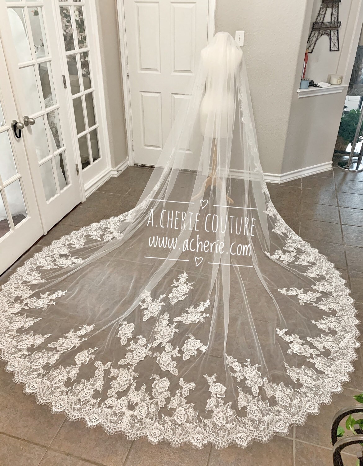 110 Wide 1 Layer Lace Applique Wedding Veil Cathedral Length Bridal Veil with Comb 118 Long 110 Wide 1 Layer Lace Applique Wedding Veil Cathedral Length Bridal Veil with Comb 118 Long