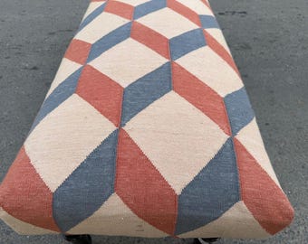 Handwoven Kilim Bench – Geometric Upholstered Ottoman – Boho Hallway Bench – Rustic Entryway Seating – Vintage Style Footstool Furniture
