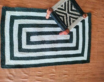 Tapete de juta trançada com borda preta | Tapete retangular natural feito à mão para decoração boho, rústica e ecológica