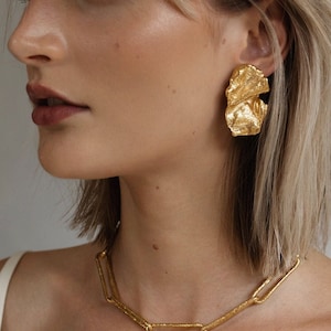 Orecchini Statement in oro, placcati in oro 24K, Dolce Vita, Pamela Card, orecchini oversize, orecchini da festa, orecchini anni '80, regali di compleanno, glamour