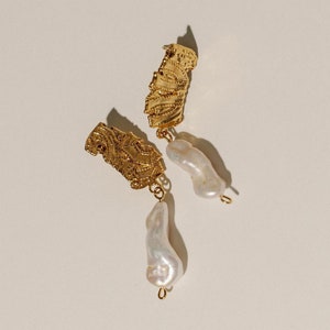 Orecchini divini in filigrana, orecchini con perle d'acqua dolce in oro vermeil 24K, gioielli da sposa, biglietto Pamela, gioielli da sposa, regali per lei