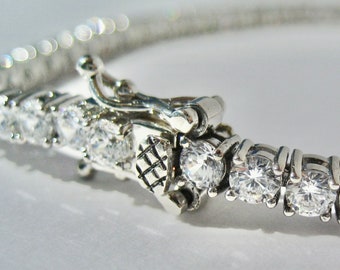 Iris Bracelet, Tennis Bracelet, CZ Bracelet, Feminine Chain, Crystal Bracelet, Sterling Silver, Gifts For Her, Birthday Gifts, Bridal Jewels