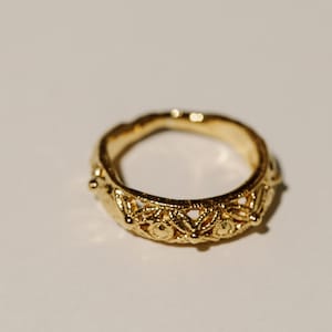Memory Trove-ring, 24-karaats verguld, oude sieraden, koepelring, antieke ring, Pamela Card, Romeinse sieraden, stapelring, verjaardagscadeau