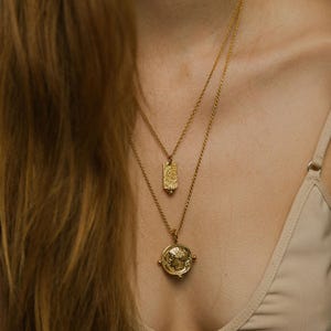 Colar Amuleto de Syracuse, banhado a ouro 24K, colar com moedas, cartão de Pamela, colar grego, colar com Afrodite, medalhão, joias em camadas