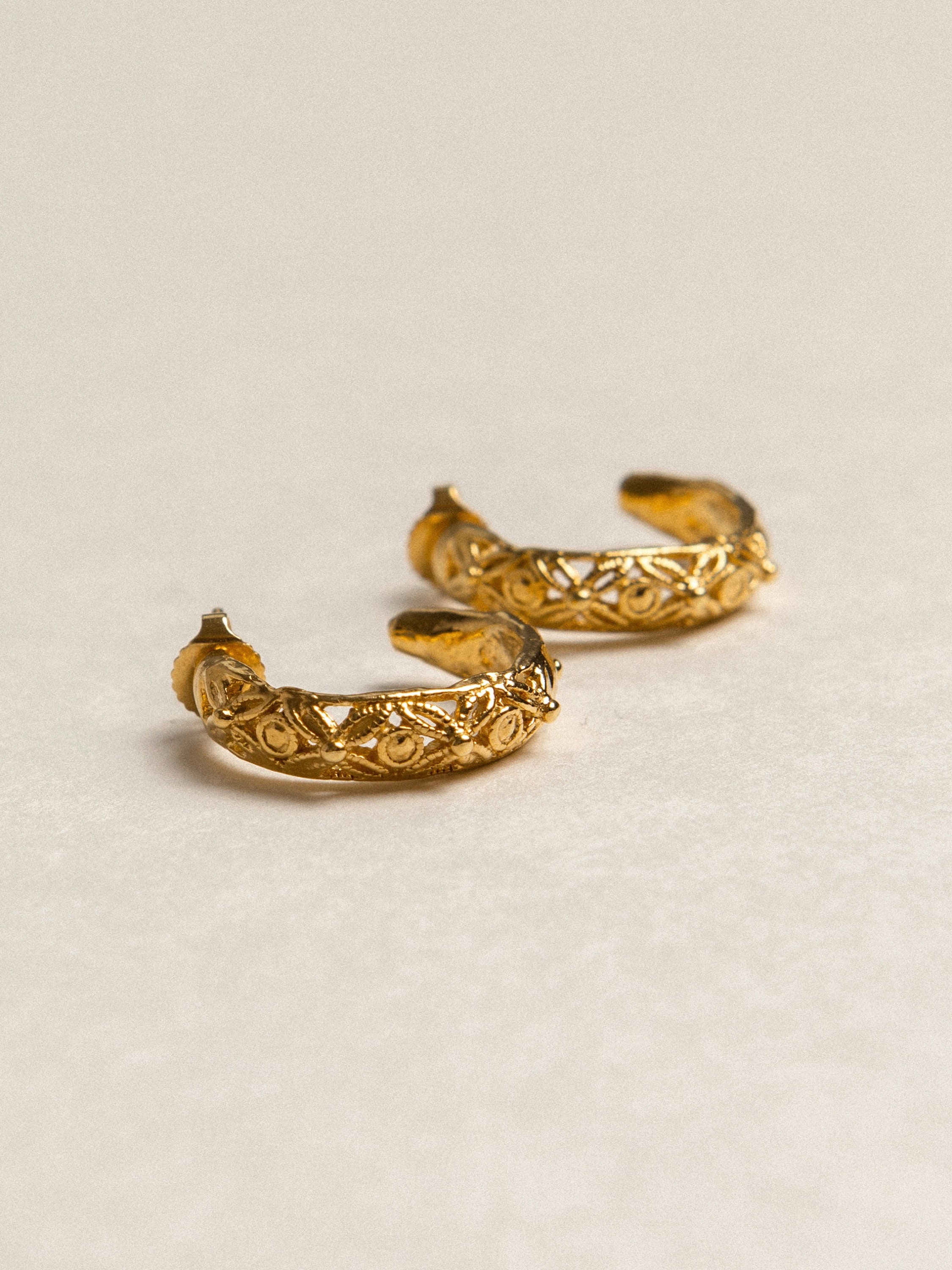 9ct Yellow Gold Half Twist Hoop Earrings | Ramsdens Jewellery