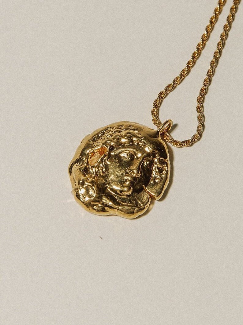 Birth of Venus Necklace 24K Gold Plated 