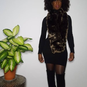 Brown faux fur scarf