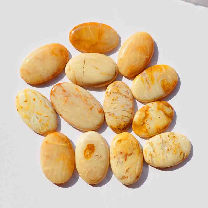 D154 413 Carats Natural Polka Dot Jasper Gemstone Jasper Cabochon 13 Pieces Jewelry Making Oval Shape Wholesale Supplier
