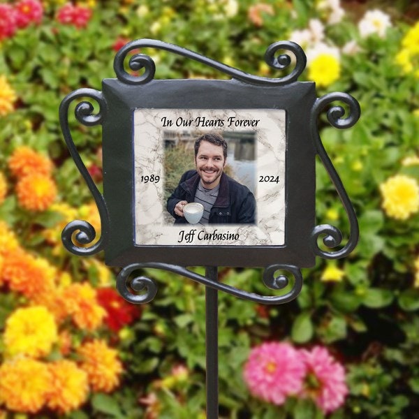 Personalized Memorial Garden Plaque with Photo: In Loving Memory Decor