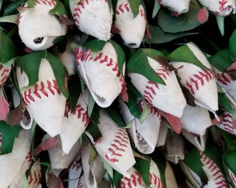 Des roses de baseball pour le fan de baseball qui est dans votre vie - One Stem