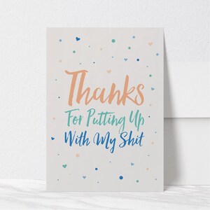 Obrigado por aguentar minhas merdas. Cartão engraçado de aniversário. Cartão de aniversário para esposa. Cartão de aniversário para marido. Cartão de amor para namorado/namorada.
