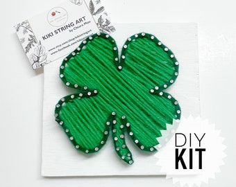 Shamrock Saint Patrick/'s Day Irish Holiday Green and Gold String Art Wood Sign