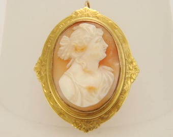 10K Yellow Gold Art Nouveau Shell Cameo Brooch Pendant 8.2 grams