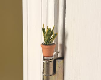 Miniature Potted Snake Plant Magnetic Hinge Topper