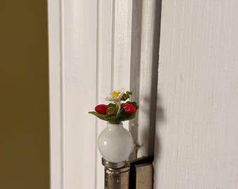 Miniature Strawberries in colorful Ceramic Vase (OPTIONS) Magnetic Hinge Topper