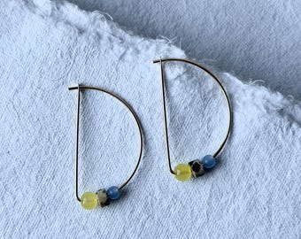 SUMMER DUSK D-shape beaded gold hoop modern earrings