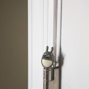 Mini Totoro Hinge Topper
