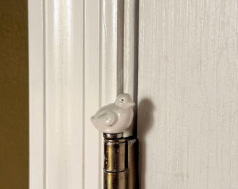 VINTAGE miniature ceramic White Dove Hinge Topper