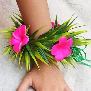 Plumeria Wrist Lei ( Kupe'e or Kupee ) Set (2 count) - Custom Flower Color- for Dance Costume, wedding, special occasion