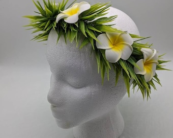 White Plumeria Hawaiian Flower Crown / Haku Lei
