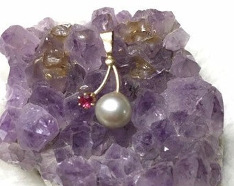 14k Pearl Ruby pendente unico vintage petite collana pendente