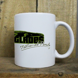 Retro Florida Everglades w/Gator National Park 80&#39;s Mug