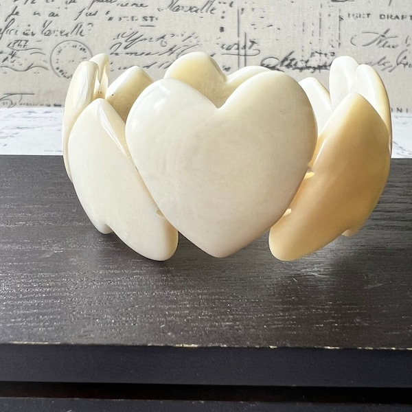 White heart shaped beads bracelet Valentines' day gifts Tagua jewelry Love bangle Wife 14 year wedding anniversary gifts Stretchy bracelet