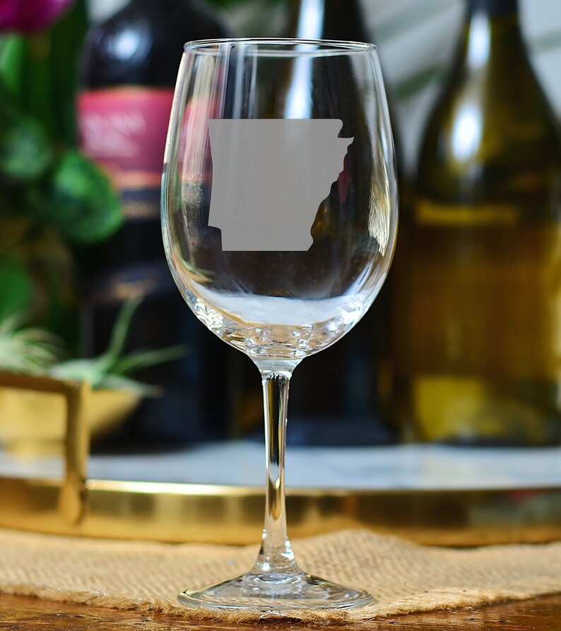 State of Arkansas Barware; Razorback Hog Glass Etching; University of ...
