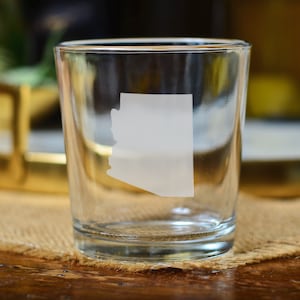 State of Arizona Glassware; University of Arizona Barware; Flagstaff; Tucson; Grand Canyon; Glass Etching; Wine Glasses