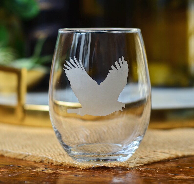 Eagle Wine Glasses Auburn University Barware Auburn Eagle Glass Etching Auburn Tigers Barware Auburn Glasses Stemless Wine Stemless Wine Glass